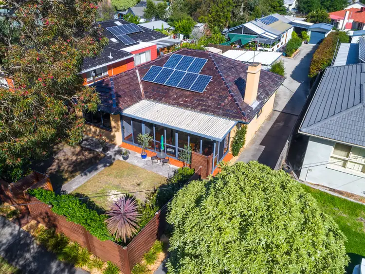 4 Beaconsfield Avenue, Frankston VIC 3199