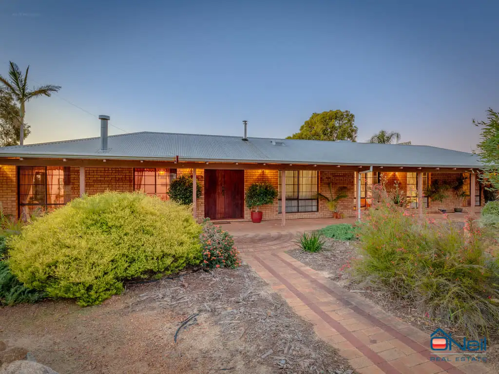 Main view of Homely house listing, 52 Amethyst Crescent, Mount Richon WA 6112