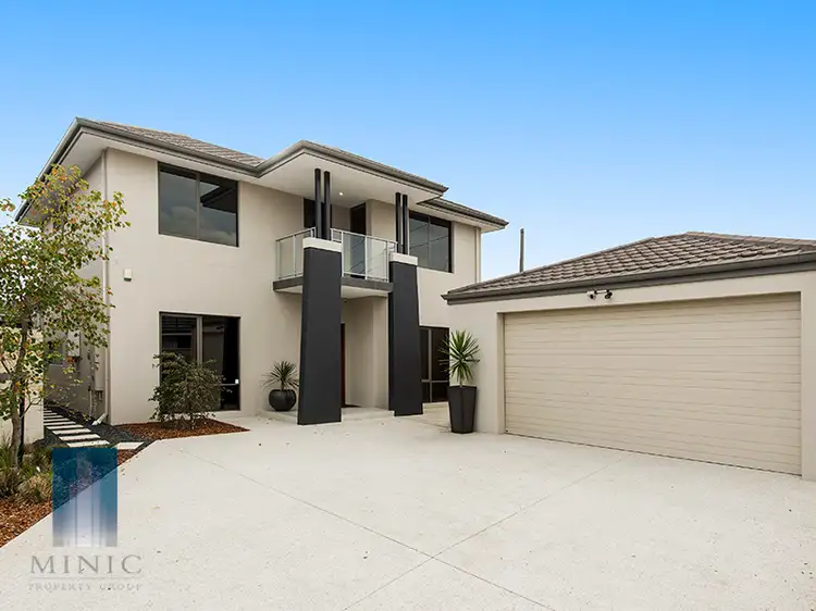 32 Anthus Corner, Waterford WA 6152