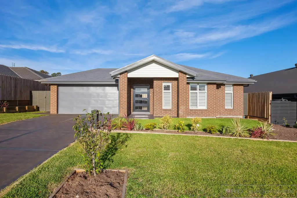 Main view of Homely house listing, 22 Vine Street, Chisholm NSW 2322