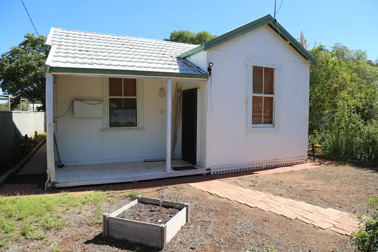 31 Brockman Street, Norseman WA 6443