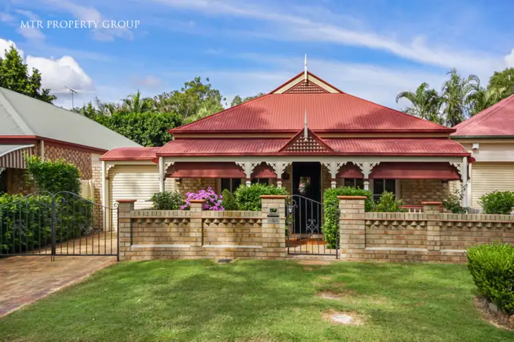 6 Halifax Court, Forest Lake QLD 4078