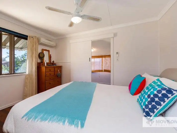 Seventh view of Homely house listing, 16 PAYNE ST, Clontarf QLD 4019