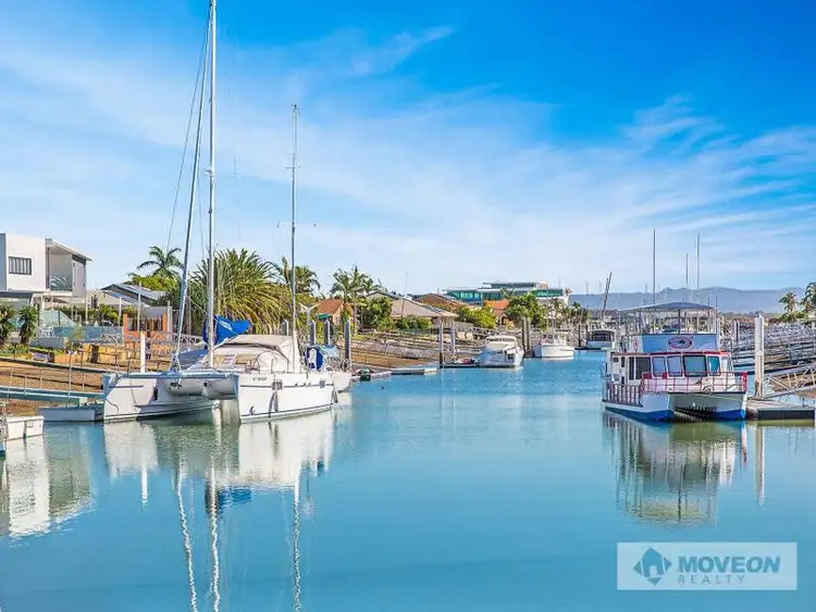 Second view of Homely house listing, 18 AUSTRALIA COURT, Newport QLD 4020