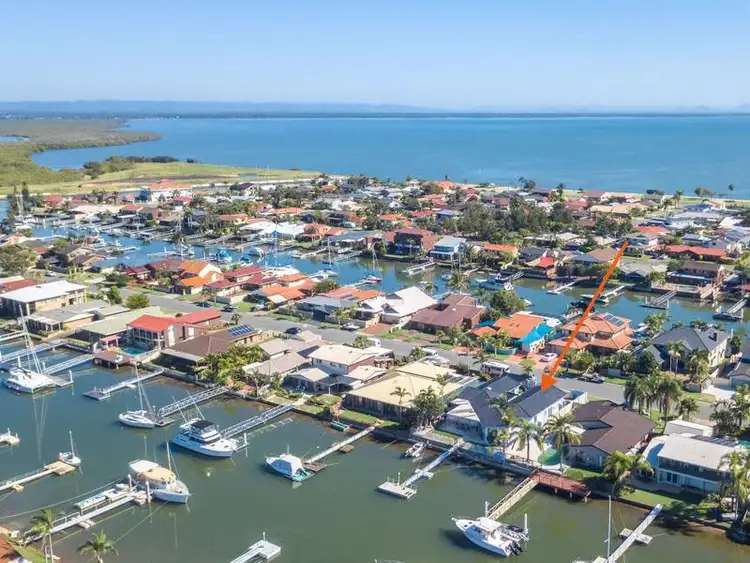 Third view of Homely house listing, 18 AUSTRALIA COURT, Newport QLD 4020