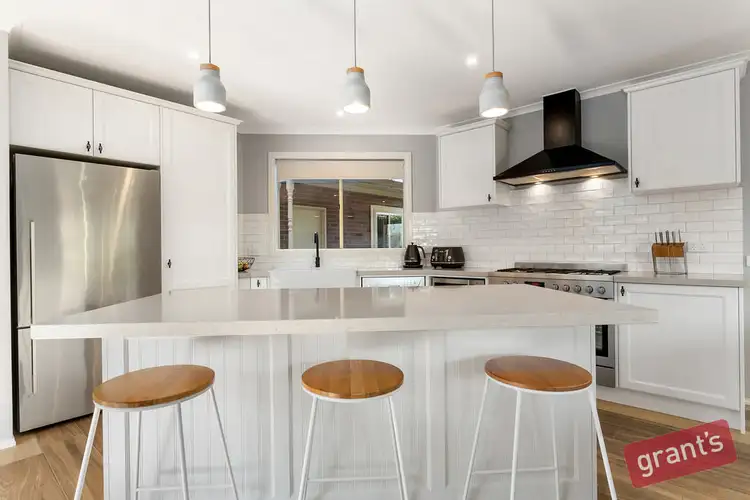 Fifth view of Homely house listing, 5 Phelan Place, Narre Warren VIC 3805