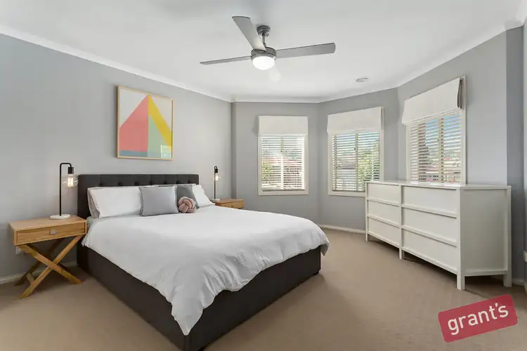 Seventh view of Homely house listing, 5 Phelan Place, Narre Warren VIC 3805
