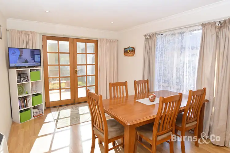 Sixth view of Homely house listing, 8 Rosedale Court, Buronga NSW 2739