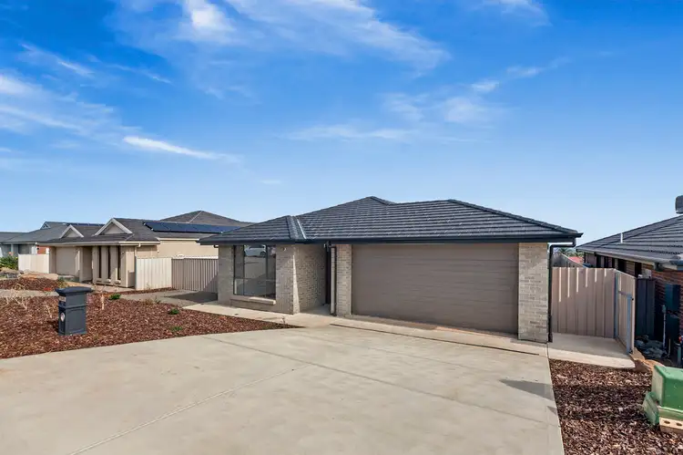 12 Norfolk Street, Craigmore SA 5114