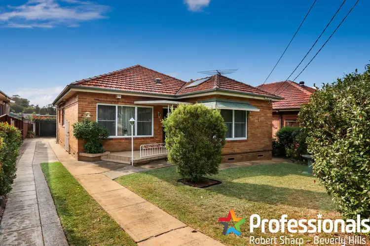 12 Pallamana Parade, Beverly Hills NSW 2209