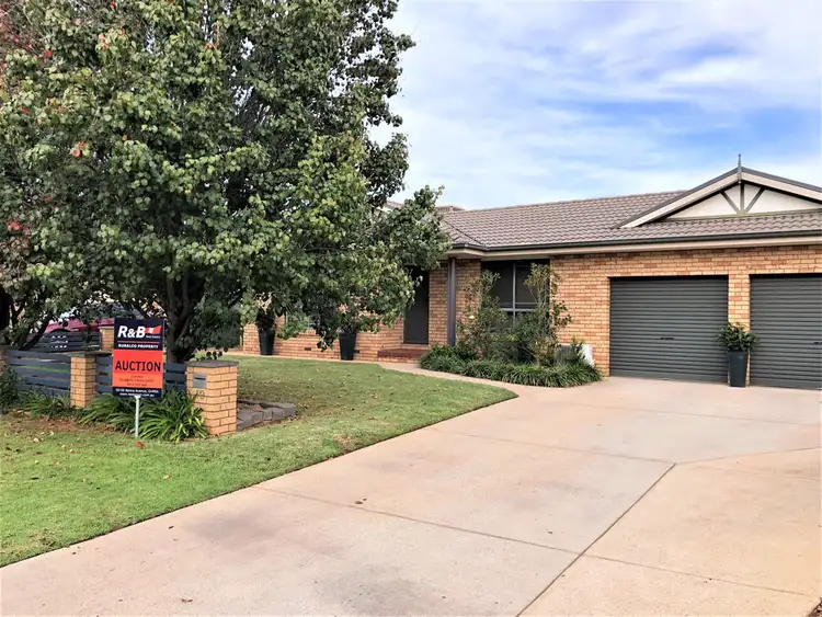 Second view of Homely house listing, 19 Robrick Close, Griffith NSW 2680