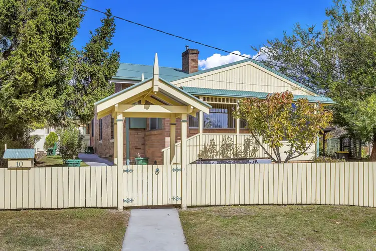 10 The Circle, Lithgow NSW 2790