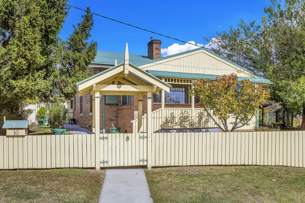 Main view of Homely house listing, 10 The Circle, Lithgow NSW 2790