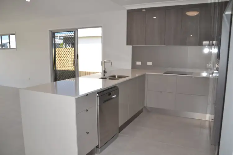 Sixth view of Homely house listing, 49 Bellavista Circuit, Beaconsfield QLD 4740