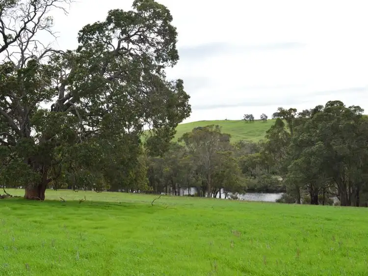 7876 Terry Road, Boyup Brook WA 6244