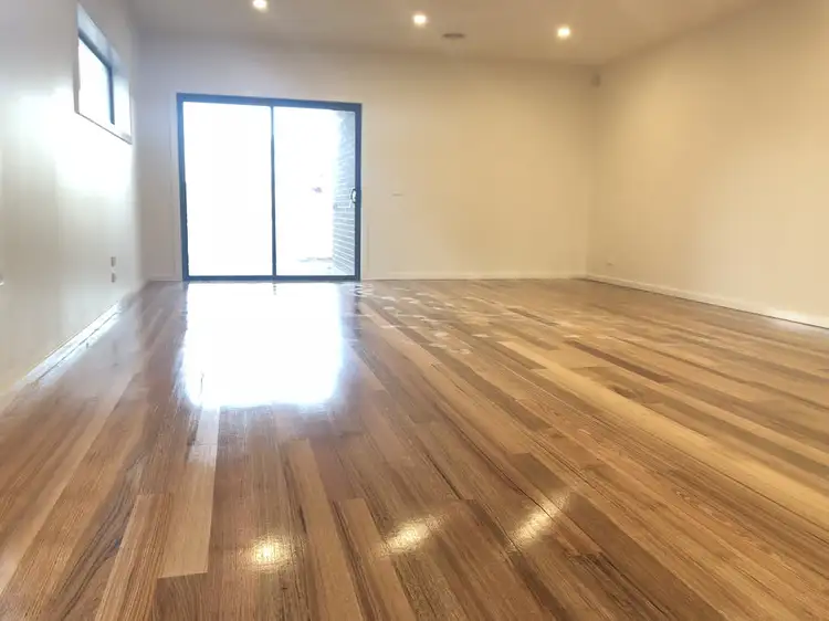 18 Bringa drive, Mickleham VIC 3064