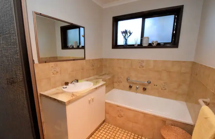 Sixth view of Homely house listing, 122 BURTON STREET, Deniliquin NSW 2710