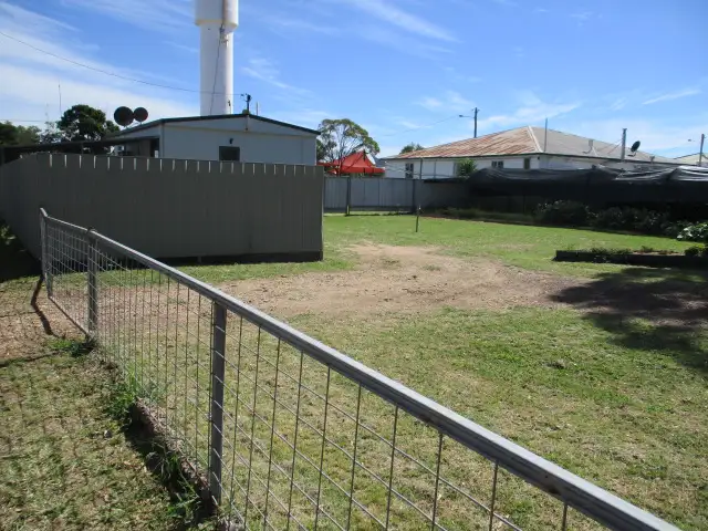 Seventh view of Homely house listing, 52 SMALLACOMBE STREET, Tara QLD 4421