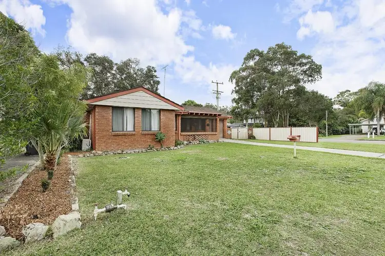 Fourth view of Homely house listing, 2 Angela Close, Carey Bay NSW 2283