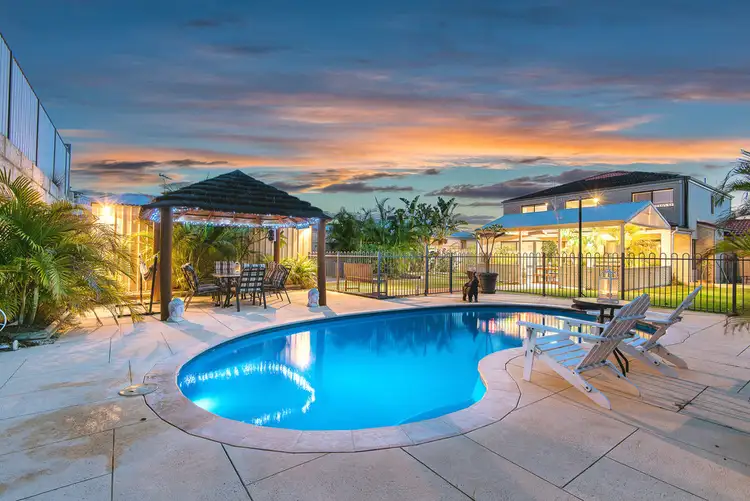 19 Floresta Street, Sinagra WA 6065