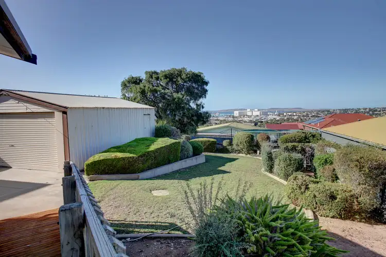 6 Dobbins Street, Port Lincoln SA 5606