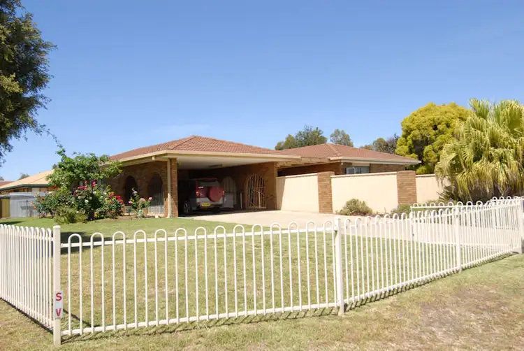 272 NOYES STREET, Deniliquin NSW 2710