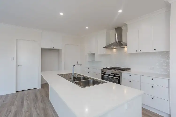 Fifth view of Homely house listing, 3 Knightsbridge Drive, Southside QLD 4570