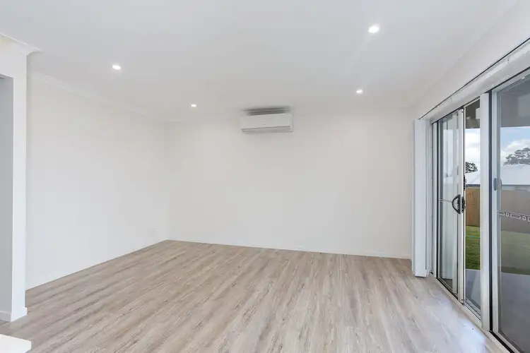 Sixth view of Homely house listing, 3 Knightsbridge Drive, Southside QLD 4570