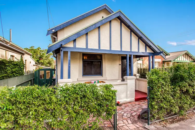 31a Roberts Street, Birkenhead SA 5015
