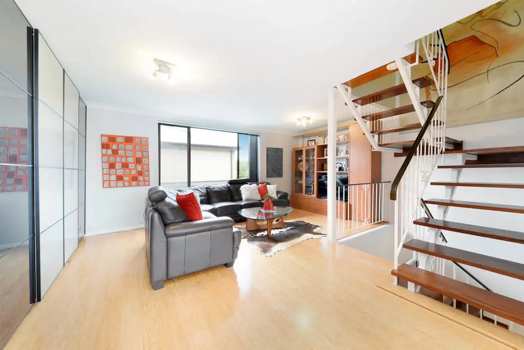 Main view of Homely townhouse listing, 3/25-27 Harbourne Road, Kingsford NSW 2032