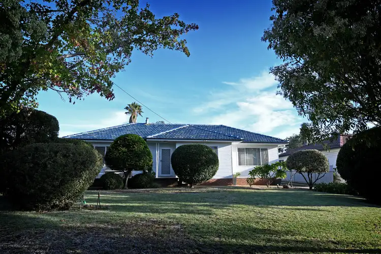 17 ELIZABETH STREET, Gunnedah NSW 2380