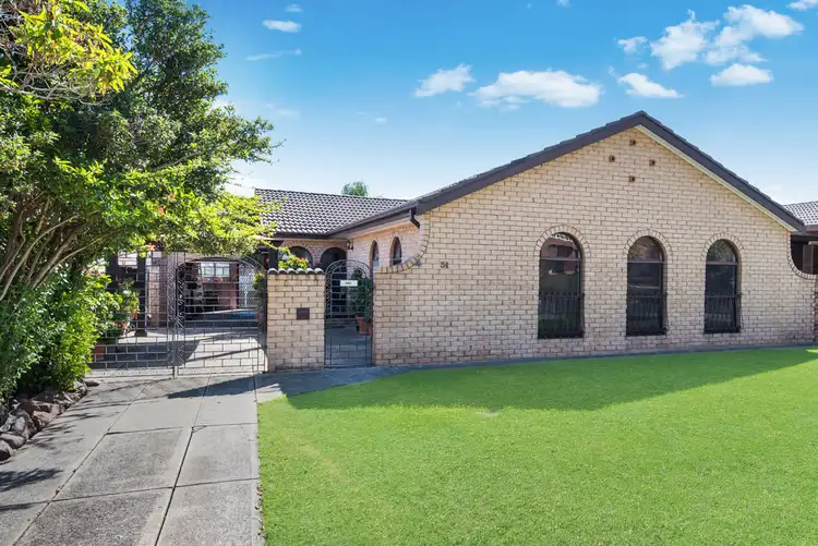 31 Broadmeadows Street, St Johns Park NSW 2176