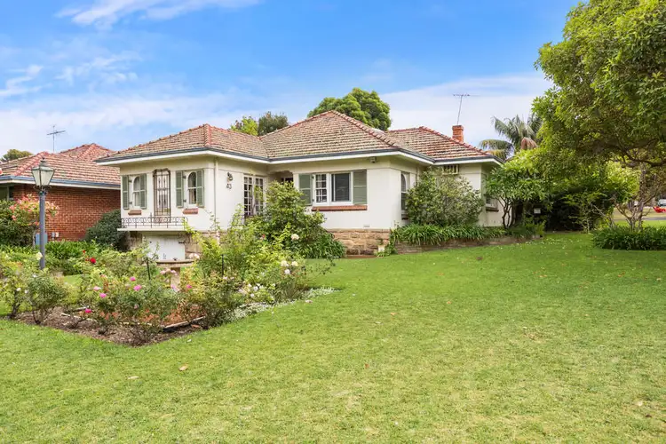 43 Gallop Road, Dalkeith WA 6009