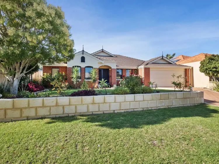 37 Myerson Crescent, Maida Vale WA 6057