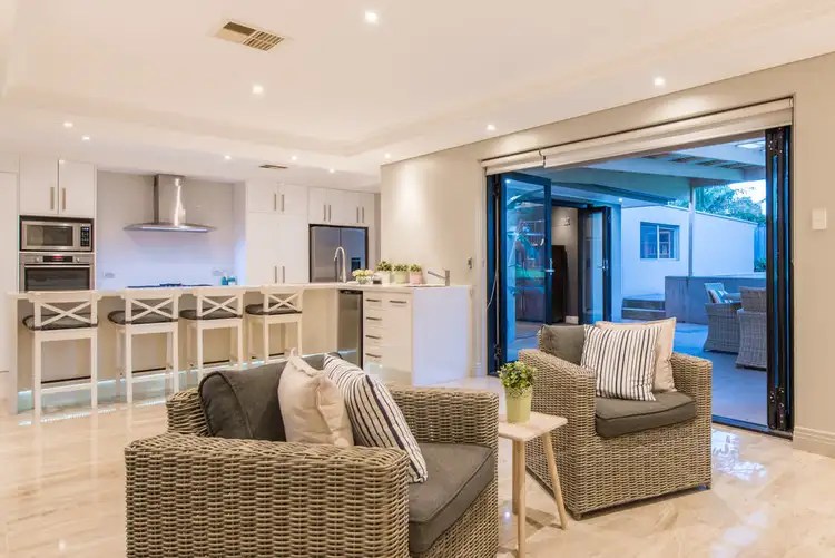 Sixth view of Homely house listing, 5 Oak Court, Happy Valley SA 5159