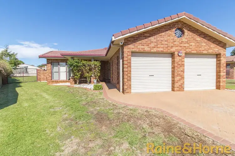 9 Newlands Place, Dubbo NSW 2830