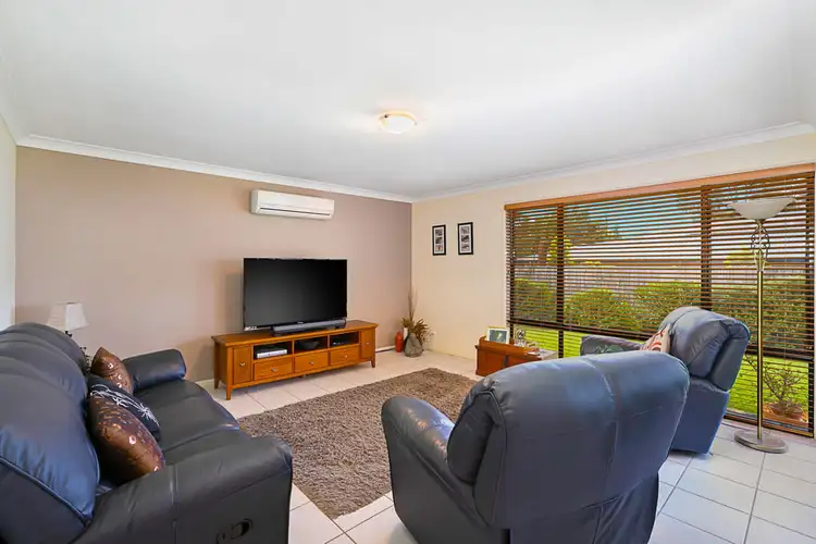 Second view of Homely house listing, 8 Gretchen Circuit, Thornlands QLD 4164