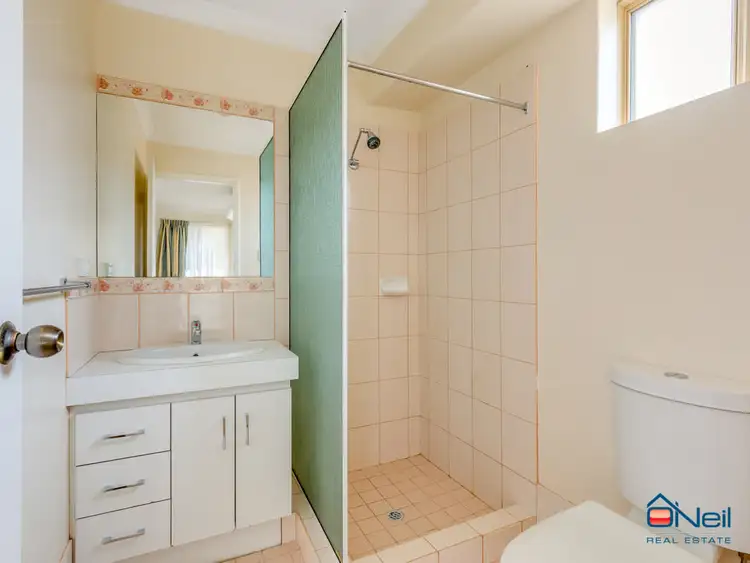 Seventh view of Homely house listing, 15 Troon Place, Camillo WA 6111