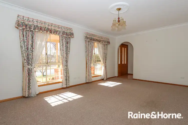 Fifth view of Homely house listing, 19 Wentworth Drive, Kelso NSW 2795