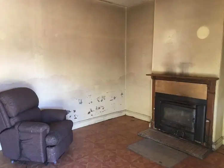 Sixth view of Homely house listing, 10 Bruce Street, Goulburn NSW 2580