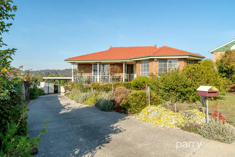 7 Mountain View Court, Prospect Vale TAS 7250