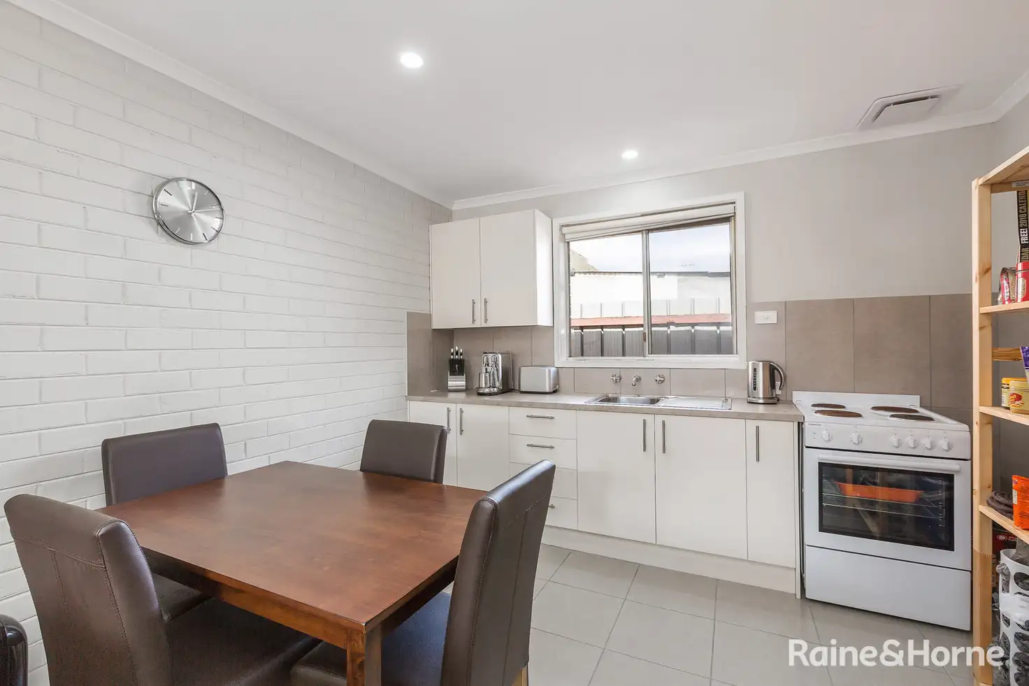 Main view of Homely unit listing, 4/23 Clyde St, Newport VIC 3015