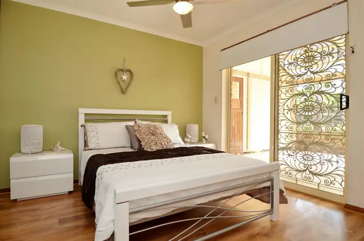 Fifth view of Homely house listing, 1/8 Oakvale Way, Hallett Cove SA 5158