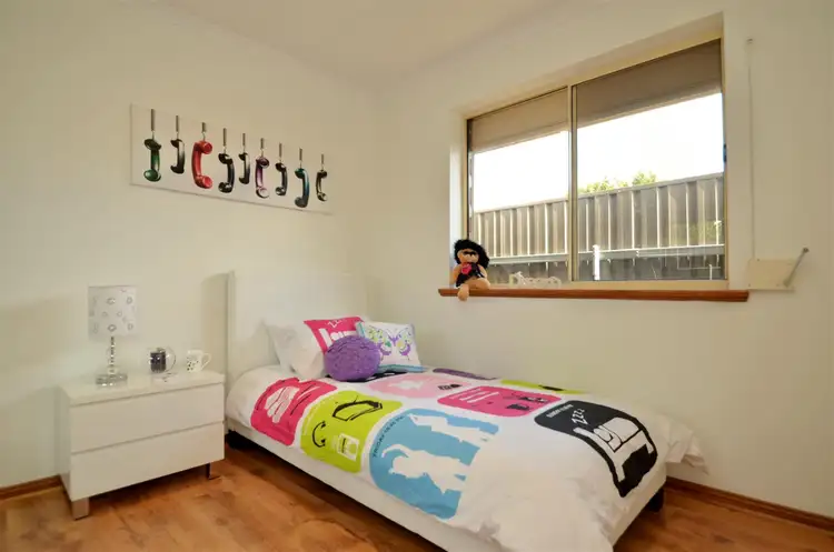 Sixth view of Homely house listing, 1/8 Oakvale Way, Hallett Cove SA 5158