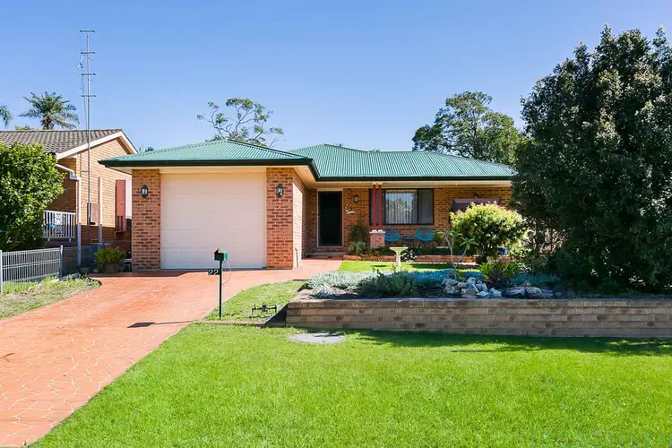 22 Kobada Avenue, Buff Point NSW 2262