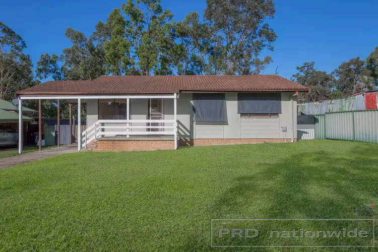 6 Willow Drive, Metford NSW 2323