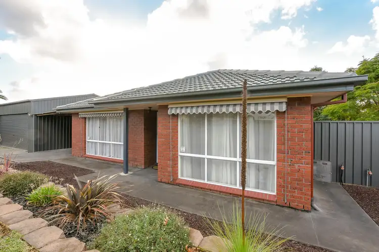 3 Doulton Drive, Trott Park SA 5158