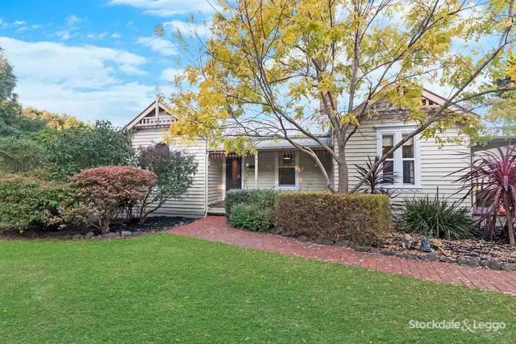 223 Princes Hwy, Port Fairy VIC 3284