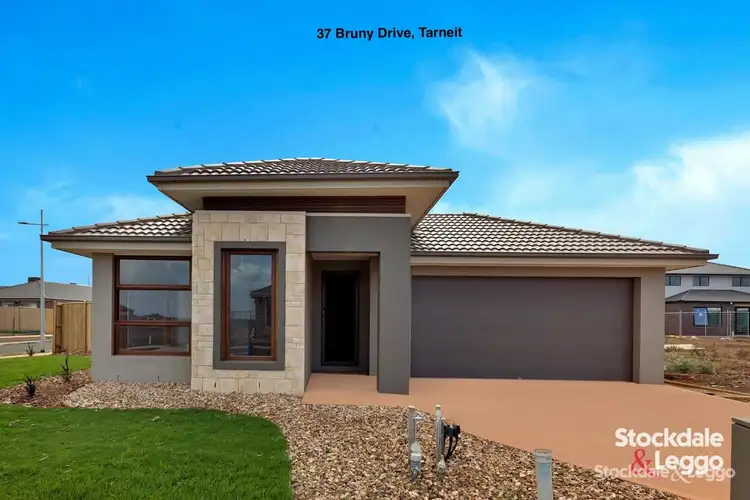 Main view of Homely house listing, 39 Wreath Drive, Tarneit VIC 3029