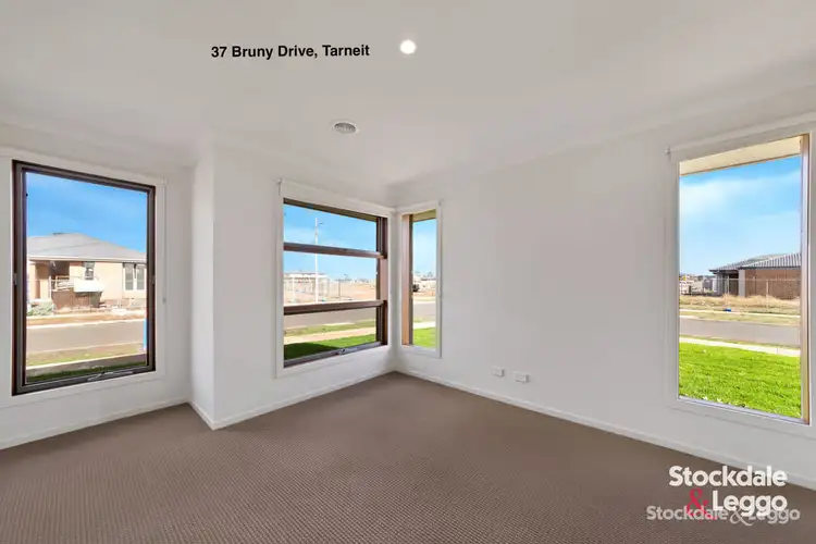 Second view of Homely house listing, 39 Wreath Drive, Tarneit VIC 3029